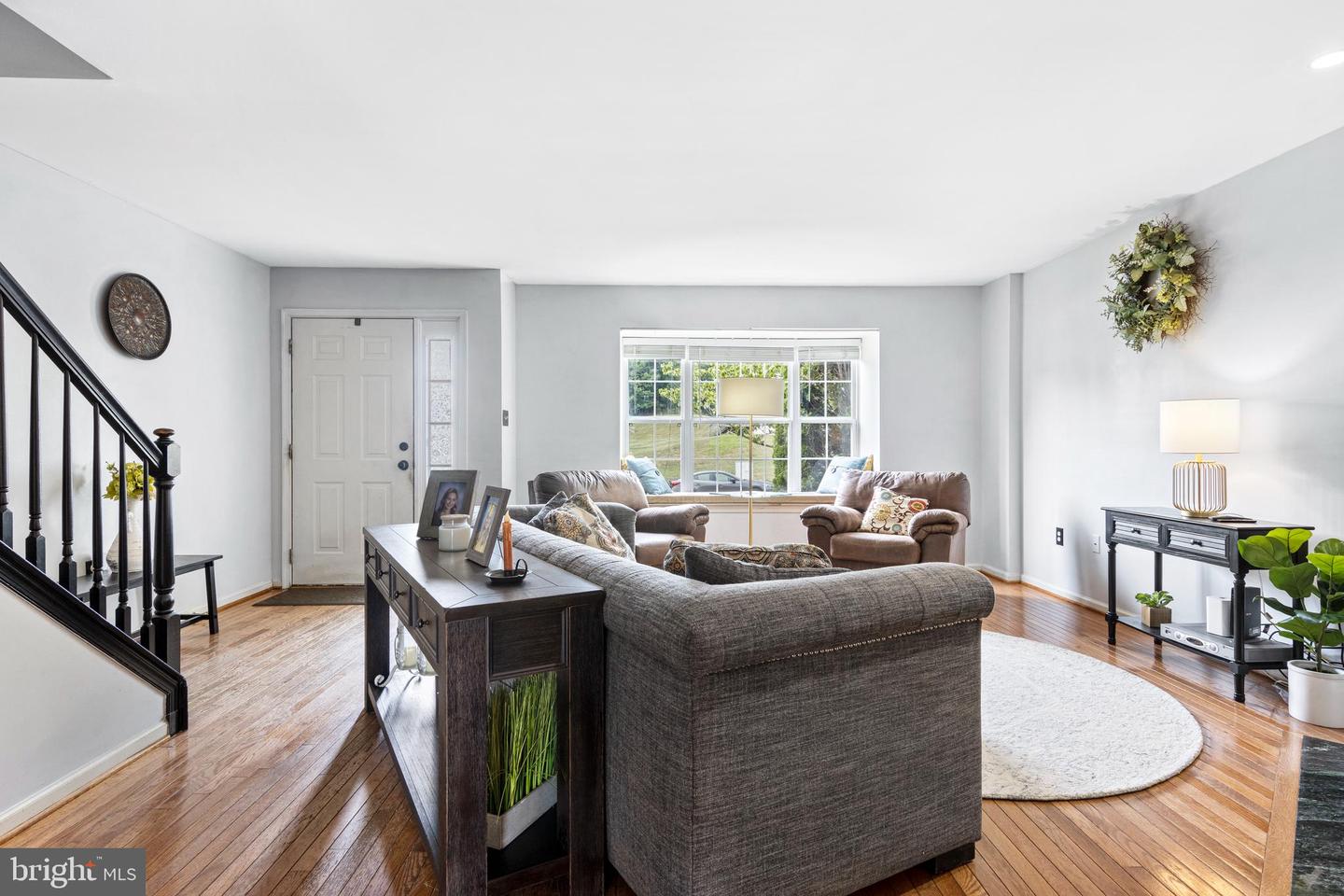 Photo 3 of 23 of 204 Spring Valley Way townhome