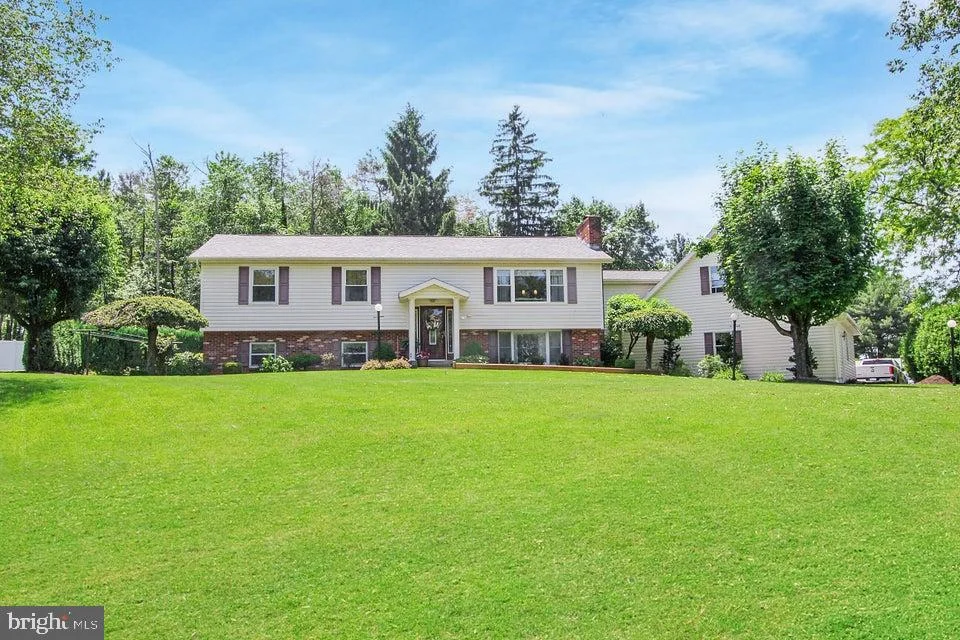 70 Sloping View Drive, Du Bois, PA, 15801