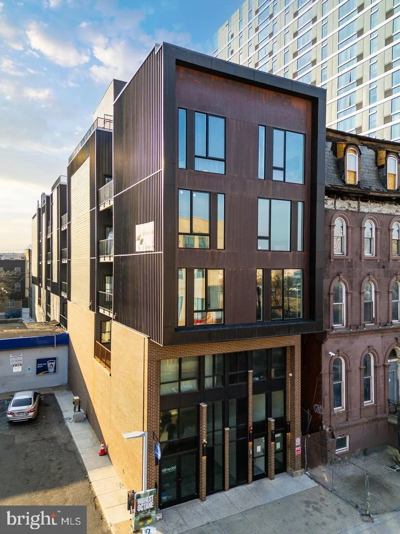 1310-12 N Broad Street