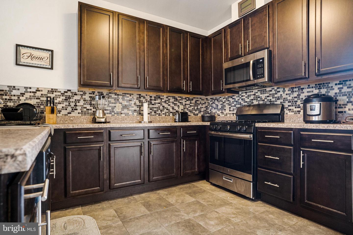 Photo 15 of 24 of 24 Rowand Way E townhome