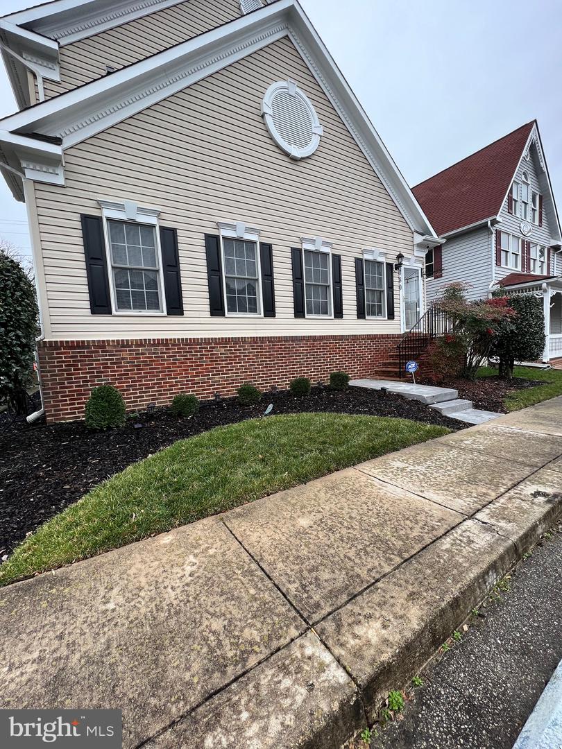 180 Mill St
