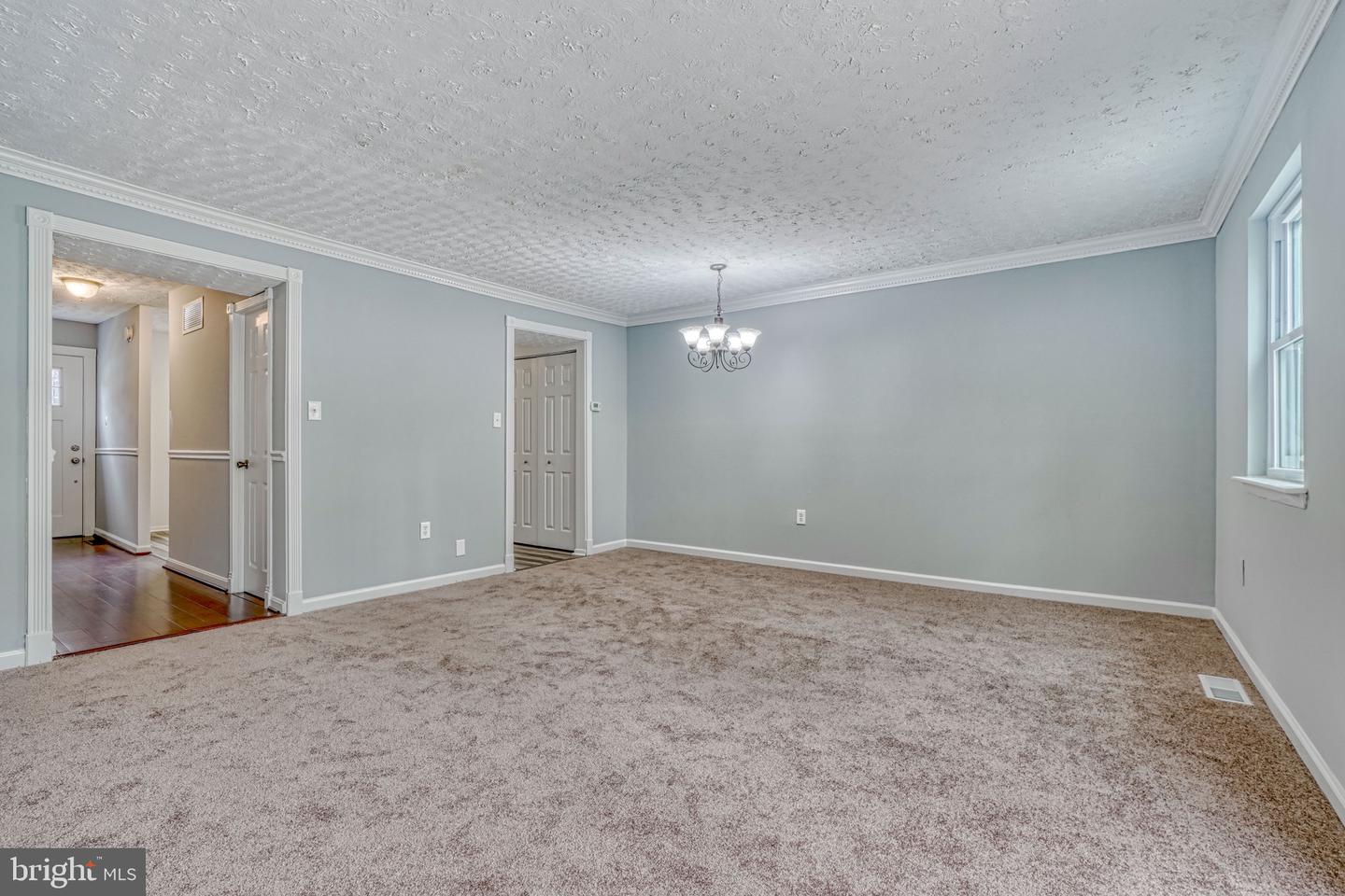 Photo 5 of 42 of 9346 Pan Ridge Rd #9346 townhome