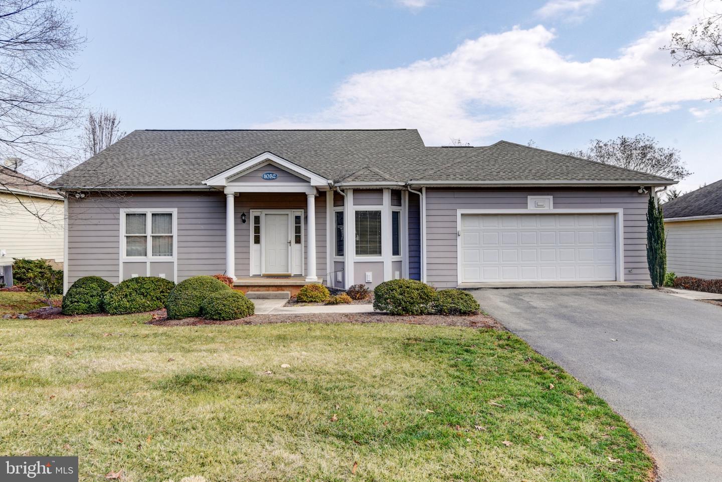 1052 8th Fairway Lane, Huddleston, VA, 24104