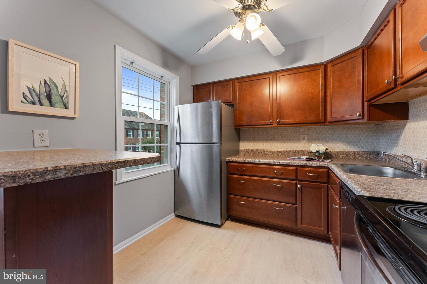 3824 V Street #101, Washington, District of Columbia image 3