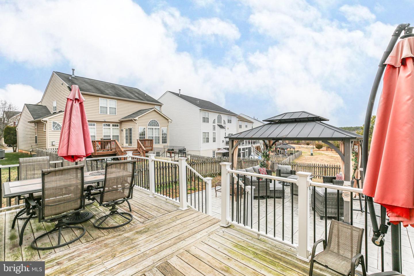5233 Windbreak Dr