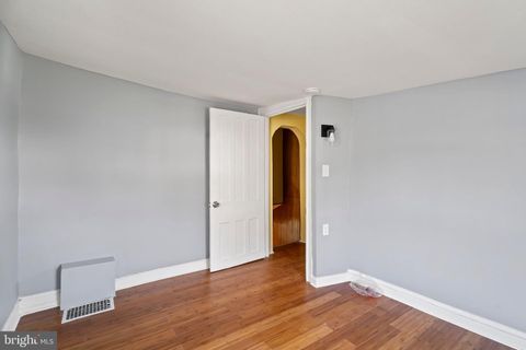 Duplex in Ewing NJ 1617 Prospect Street 25.jpg