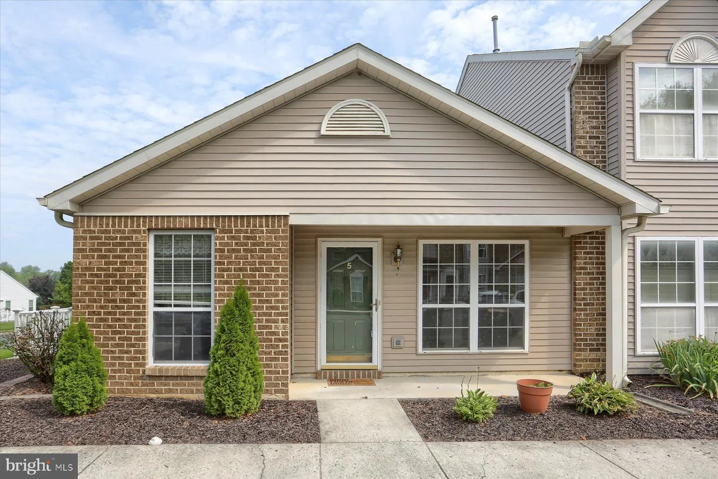 5 Eastwick Court