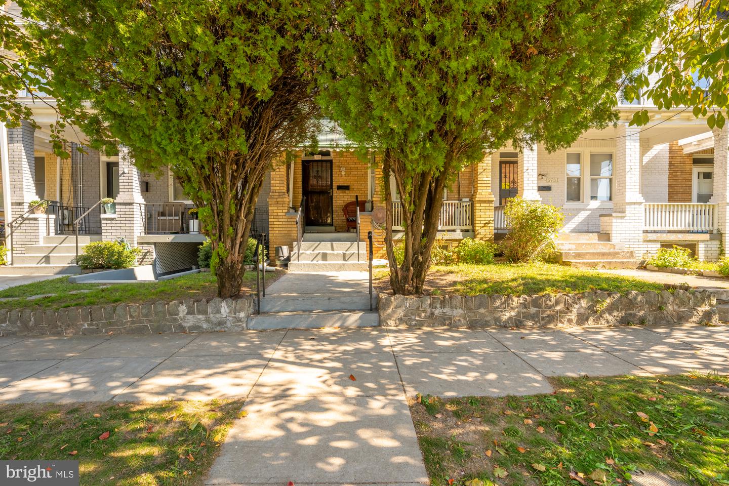 5733 9th Street, Washington, District of Columbia image 2