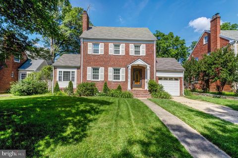 Single Family Residence in Arlington VA 538 Oakland STREET.jpg