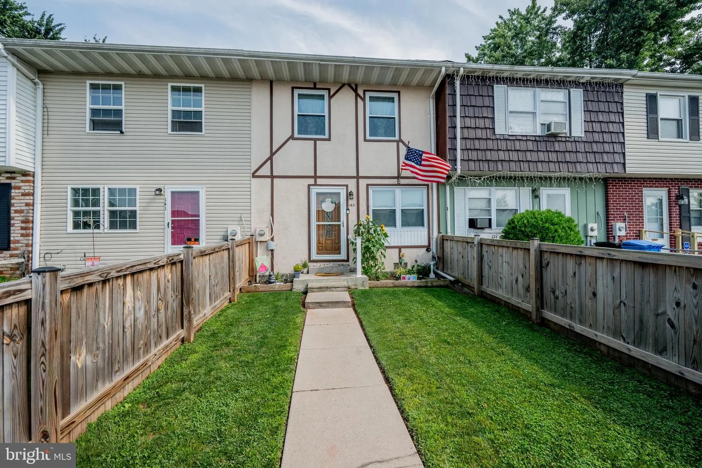 143 Grand Drive