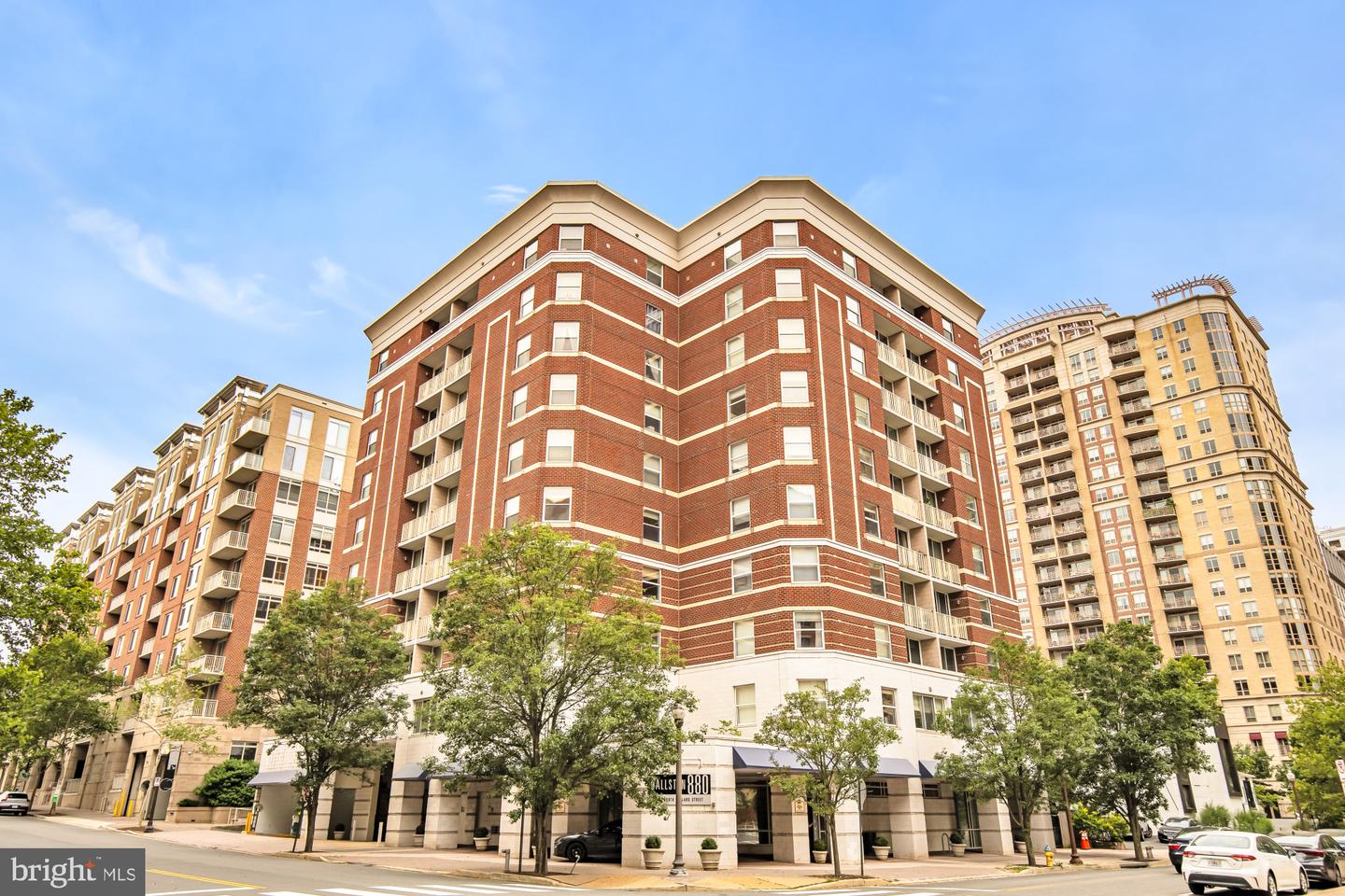 880 N Pollard Street Unit 801, Arlington, VA, 22203