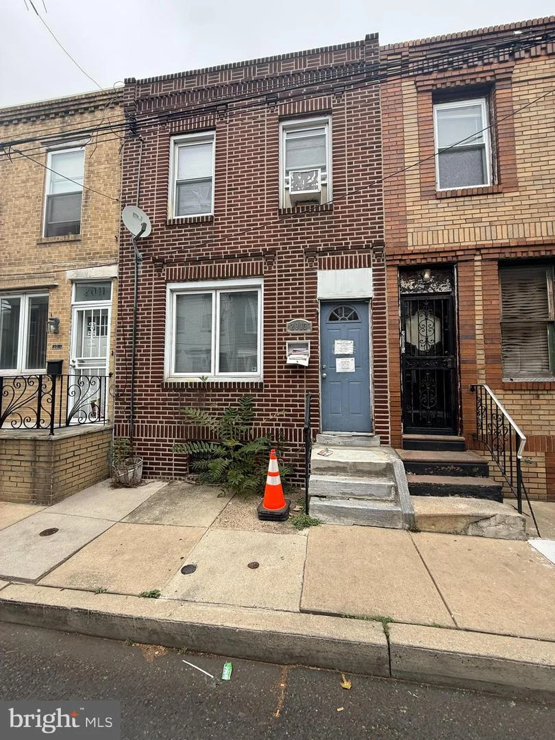 2013 S Darien Street