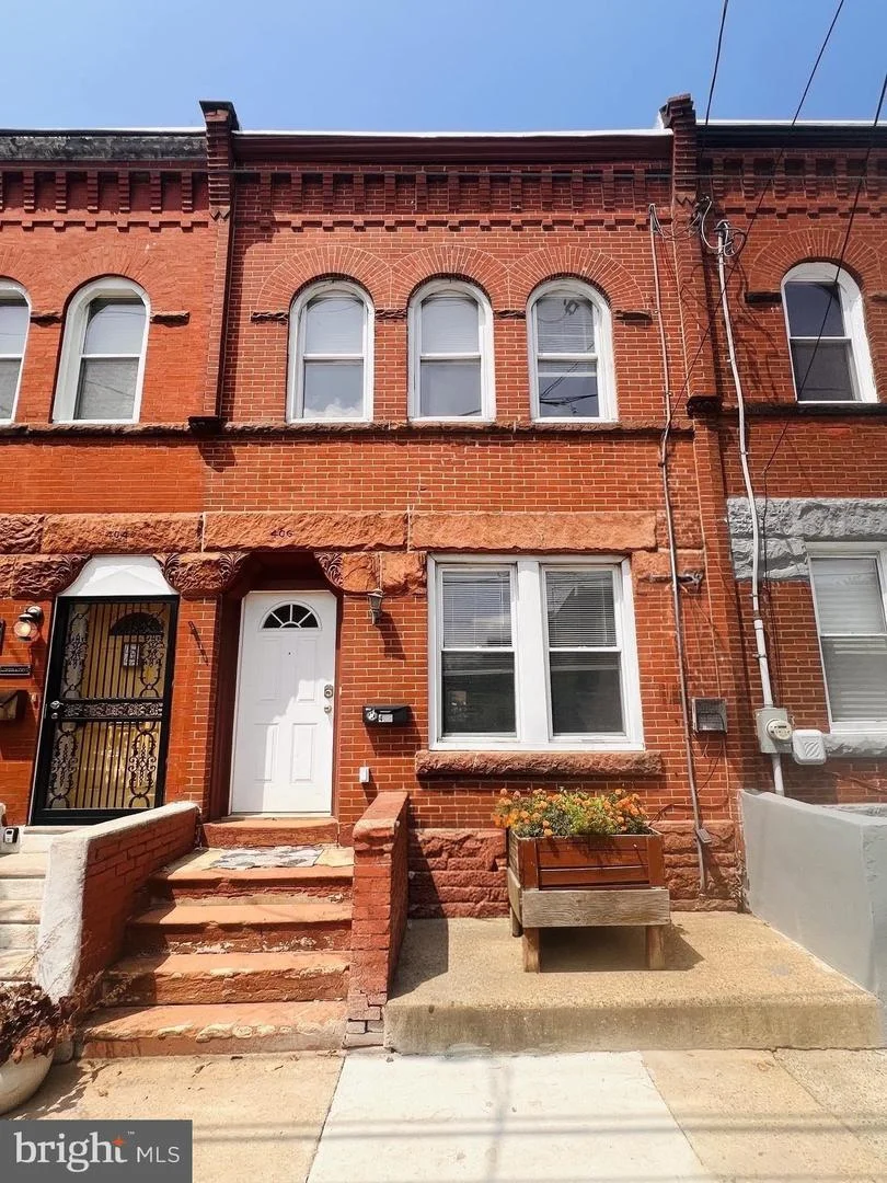 406 N 42nd Street