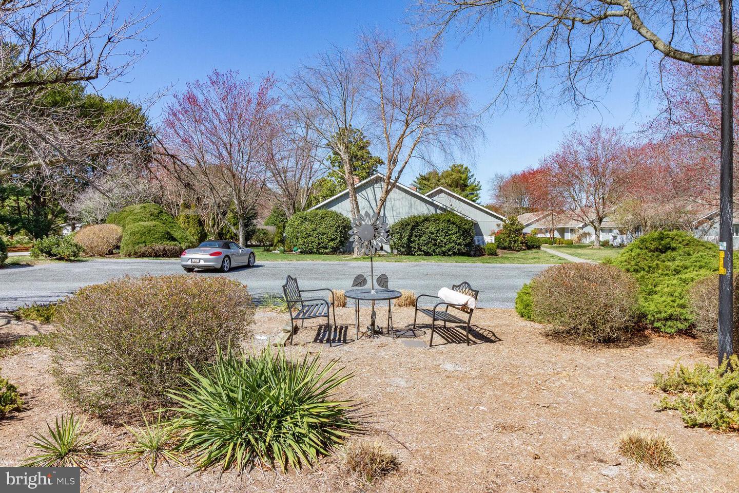 Photo 18 of 29 of 24560 Deepwater Point Dr #4 townhome