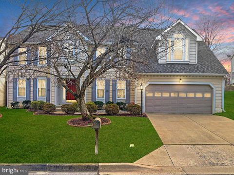 Single Family Residence in Gaithersburg MD 218 Lower Country DRIVE.jpg