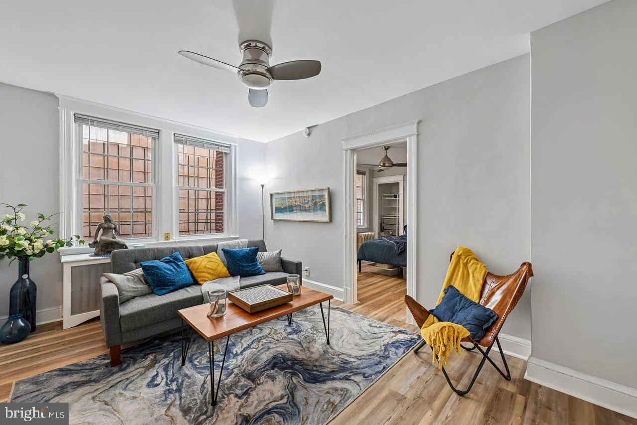 414 Seward Square SE Unit 104