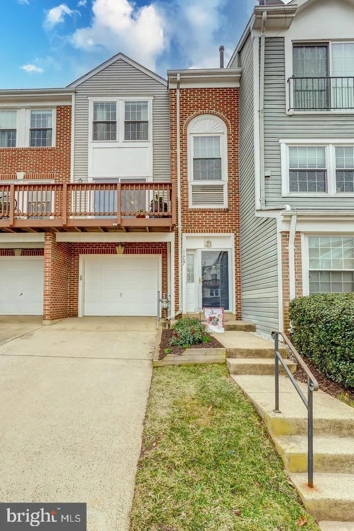 11707 Tumbrel Court Unit 3