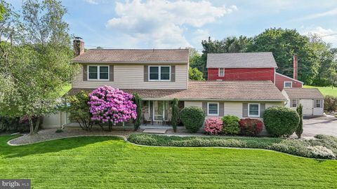 Single Family Residence in Allentown PA 1740 Scherersville ROAD.jpg