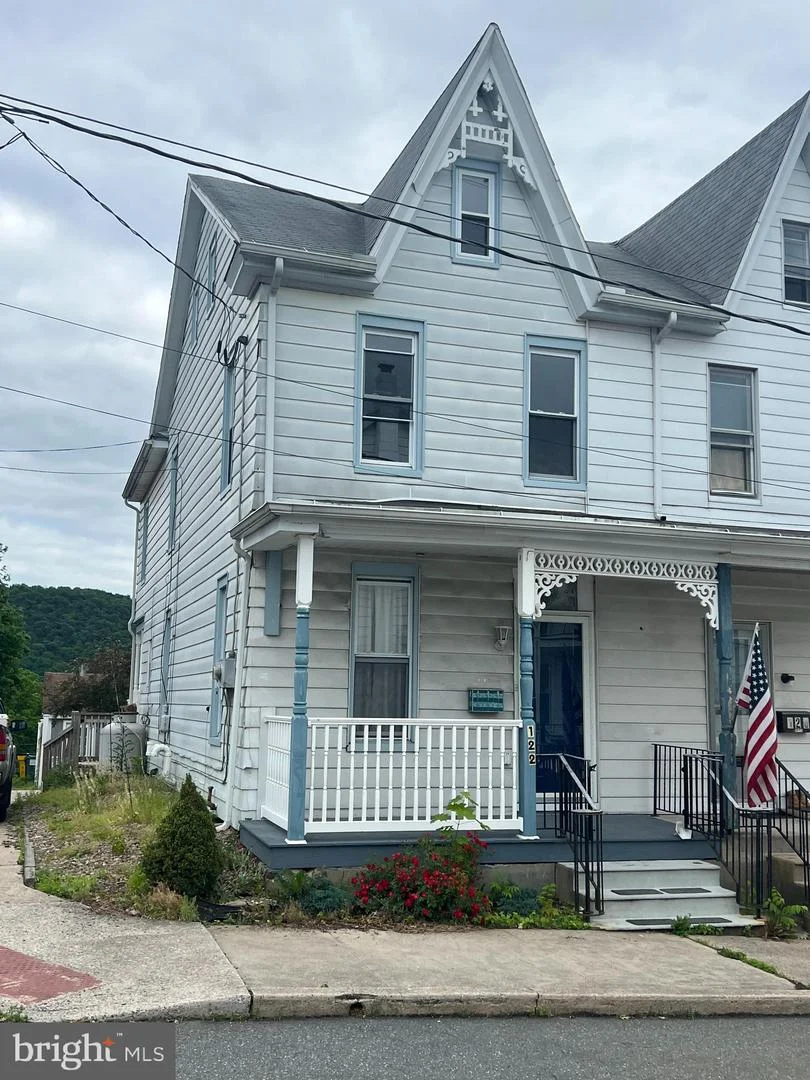 122 E Market Street, Schuylkill Haven, PA, 17972