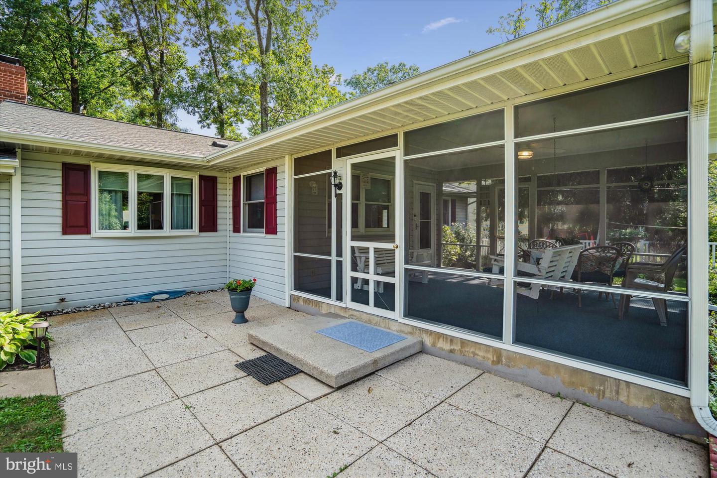 Photo 44 of 67 of 1496 Heron Rd house