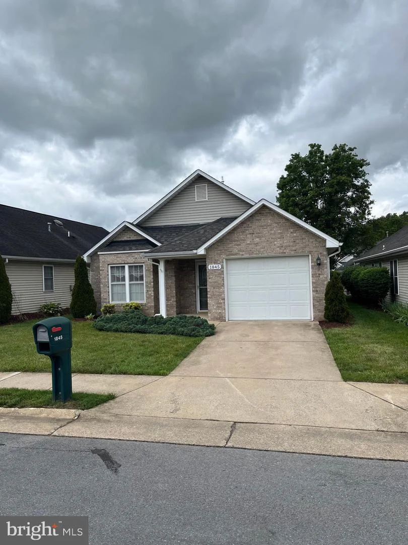 1845 Rosser Lane