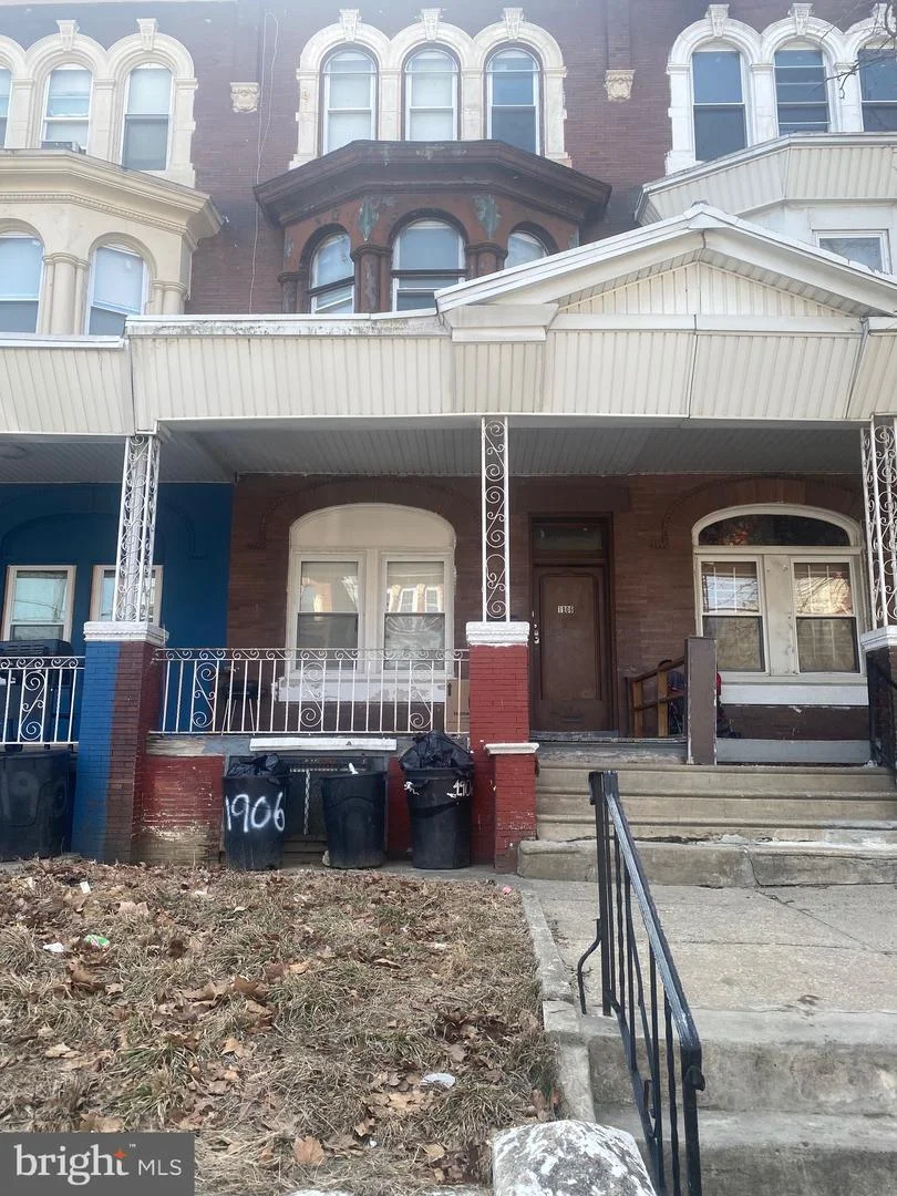 1906 W Venango Street