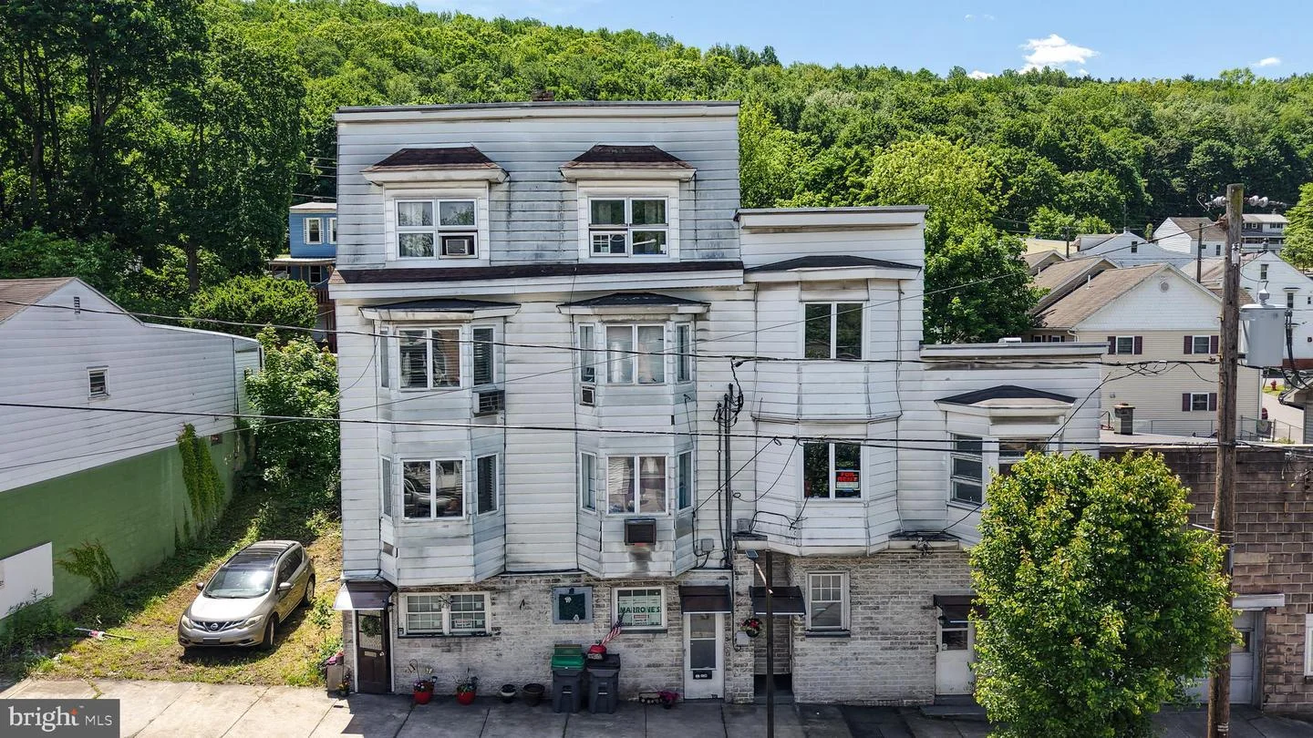 33 W Main Street, Girardville, PA, 17935