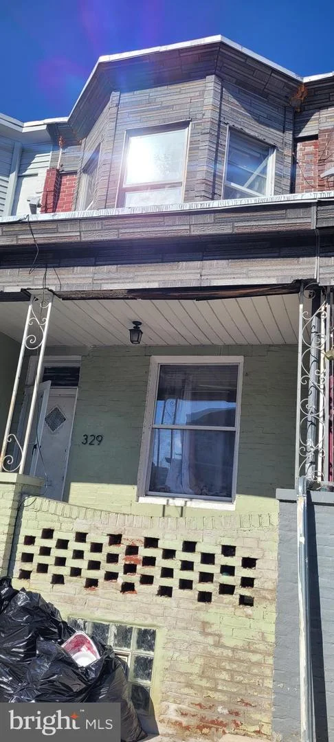 329 W Albanus Street