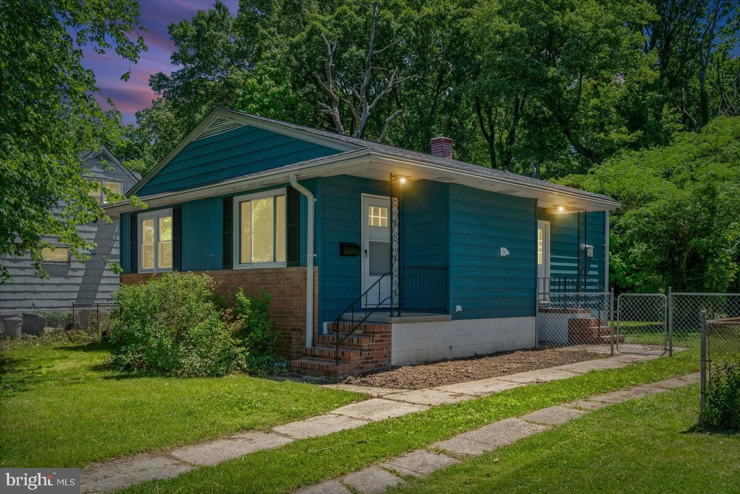 927 Homberg Avenue