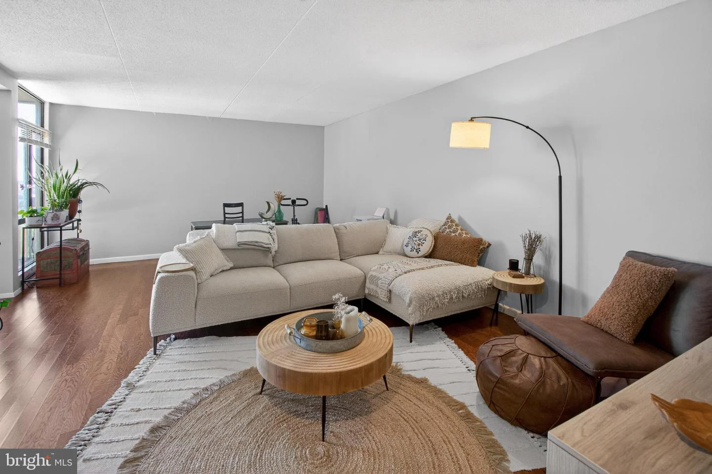 6300 Stevenson Avenue Unit 1008