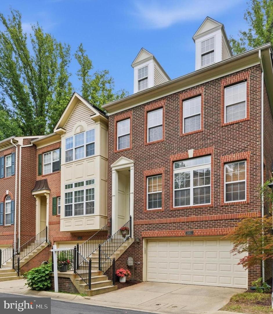 2011 Ashleigh Woods Court, Rockville, MD, 20851