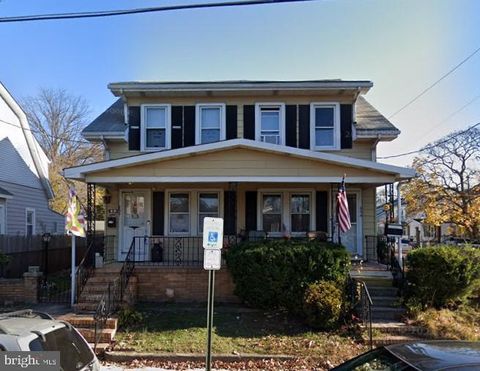 Duplex in Trenton NJ 892 Park AVENUE.jpg