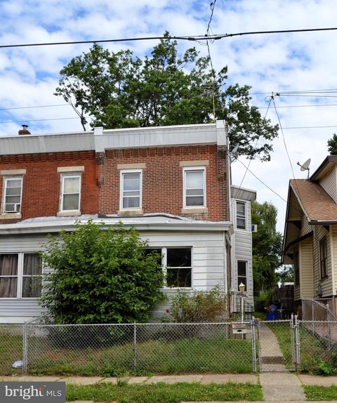 Duplex in Philadelphia PA 5906 Tulip STREET.jpg