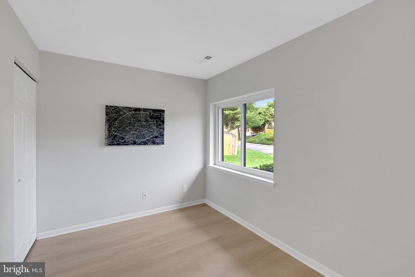 Photo 12 of 33 of 8301 Canning Ter townhome