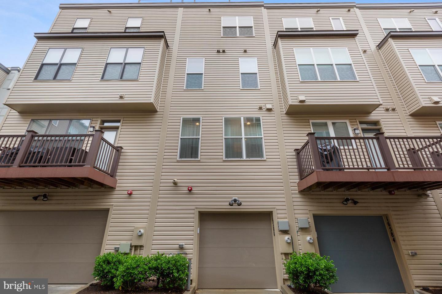 Photo 45 of 55 of 16588 Crabbs Branch Way townhome