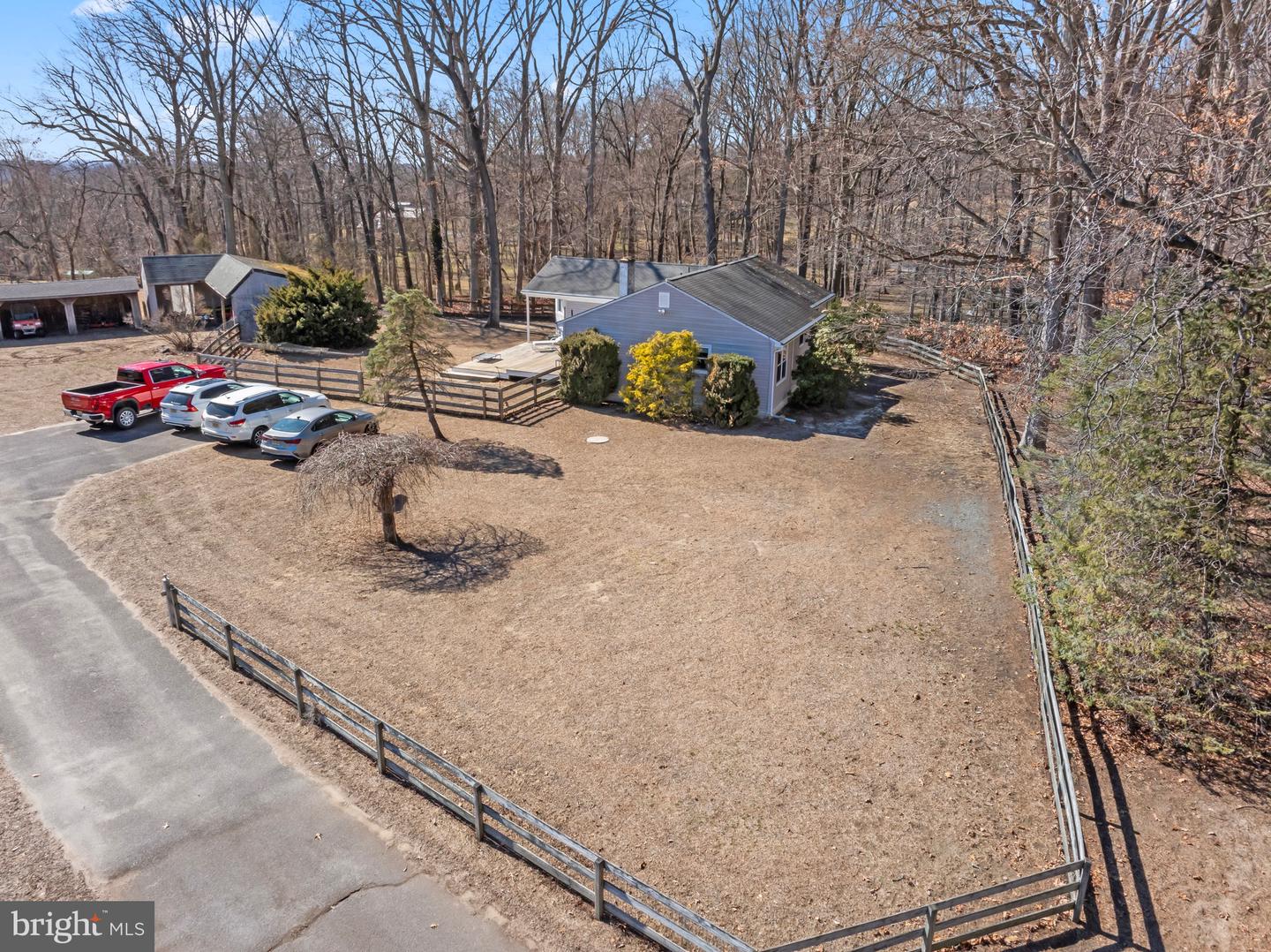 Listing image 1