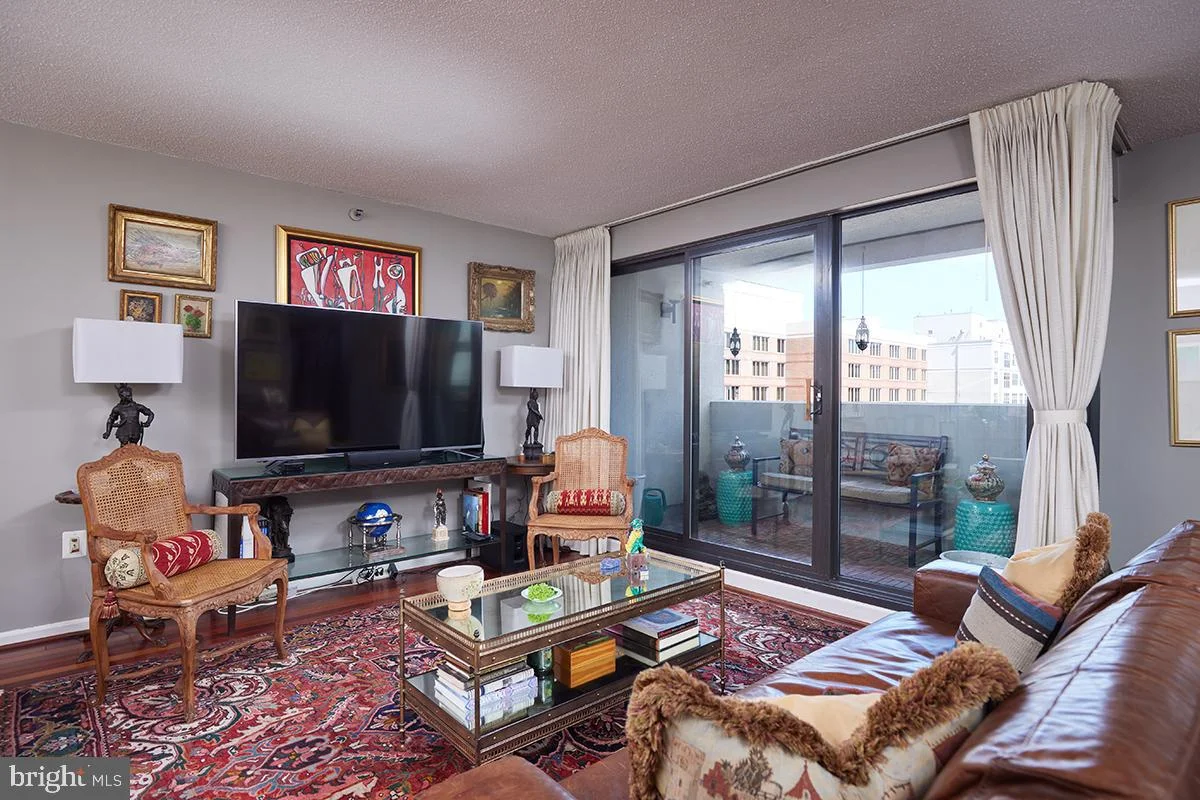 2311 M Street NW Unit 706