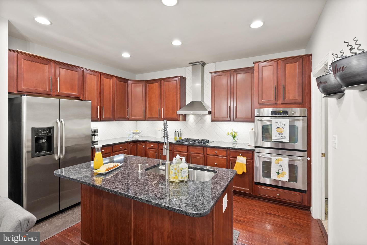 Photo 5 of 57 of 6174 Popes Creek Pl townhome
