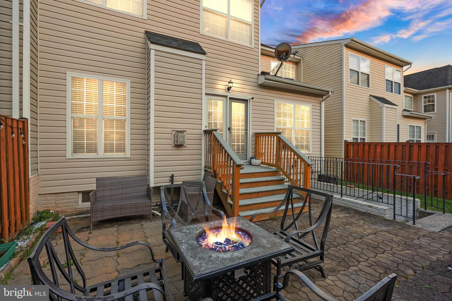 Photo 43 of 57 of 6174 Popes Creek Pl townhome