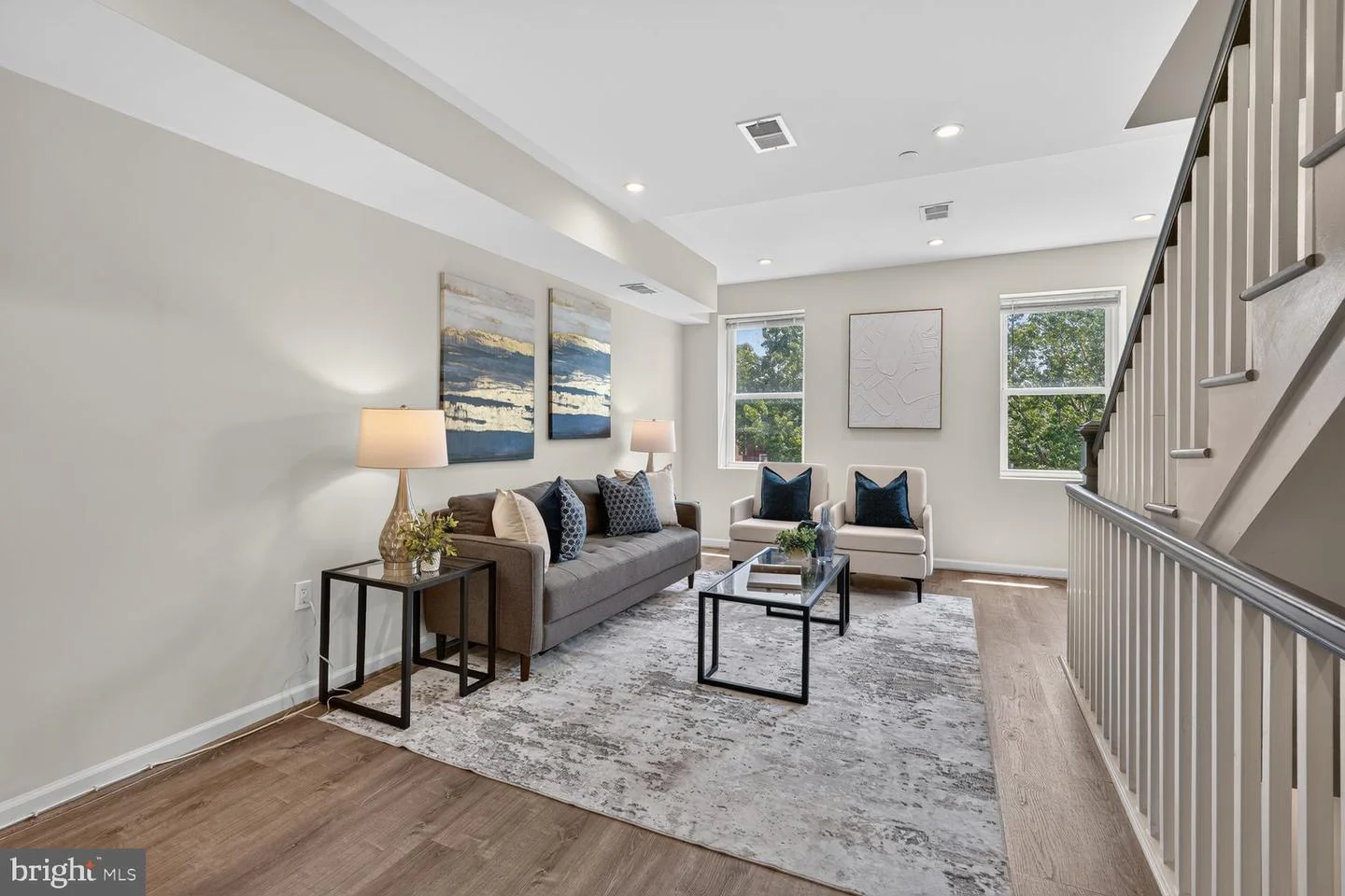 2016 4th Street NE Unit 2