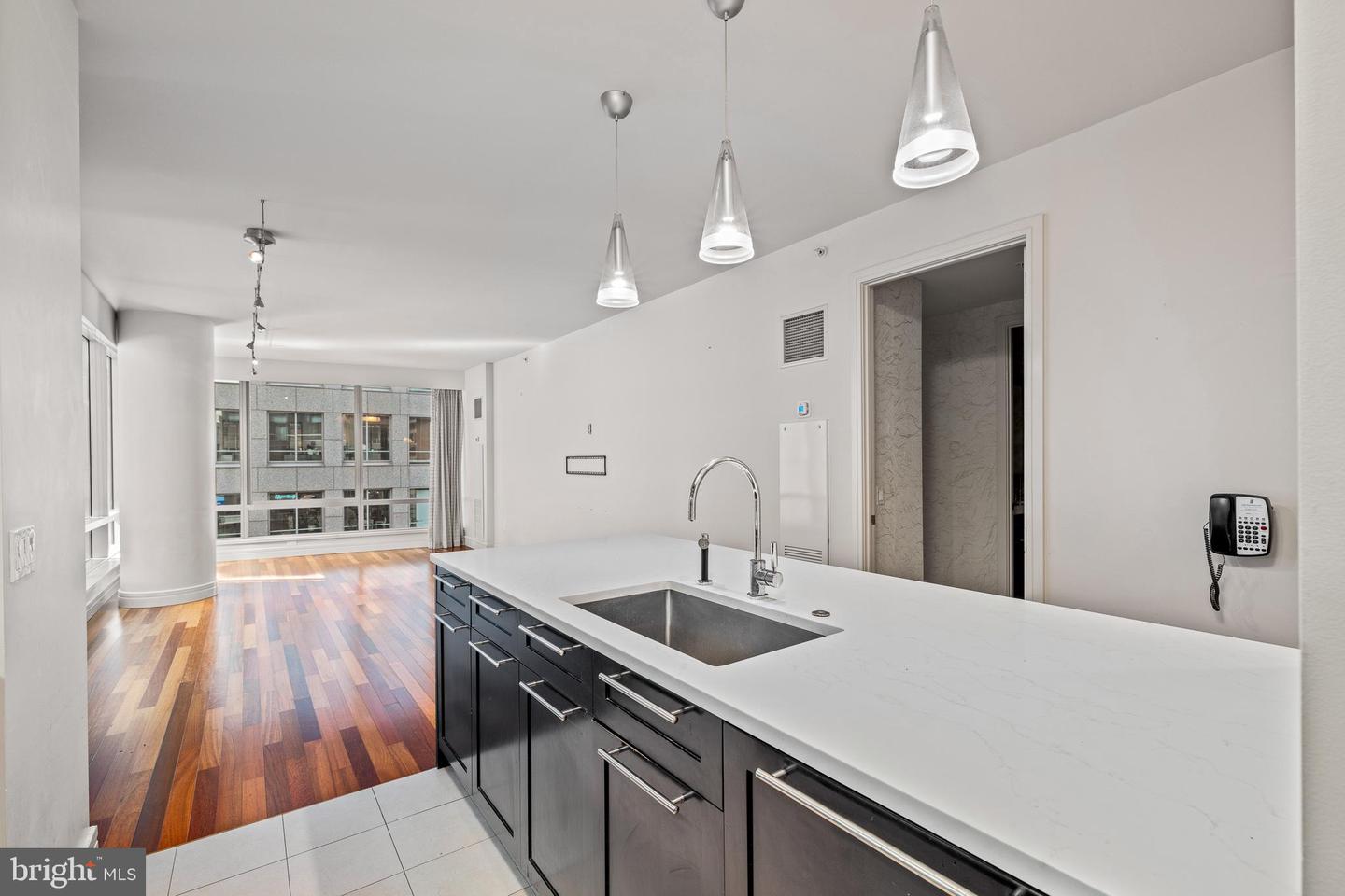 1414 S Penn Square #6H, Philadelphia, Pennsylvania image 3