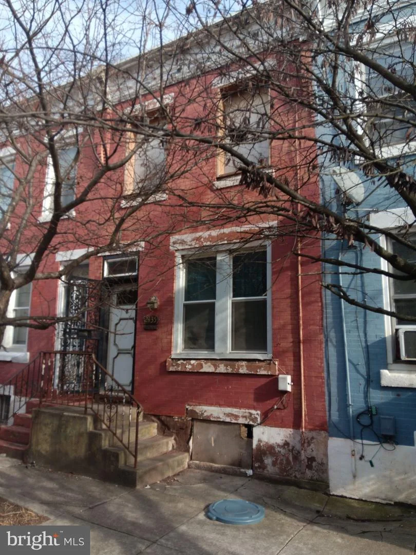 2435 N 27th Street