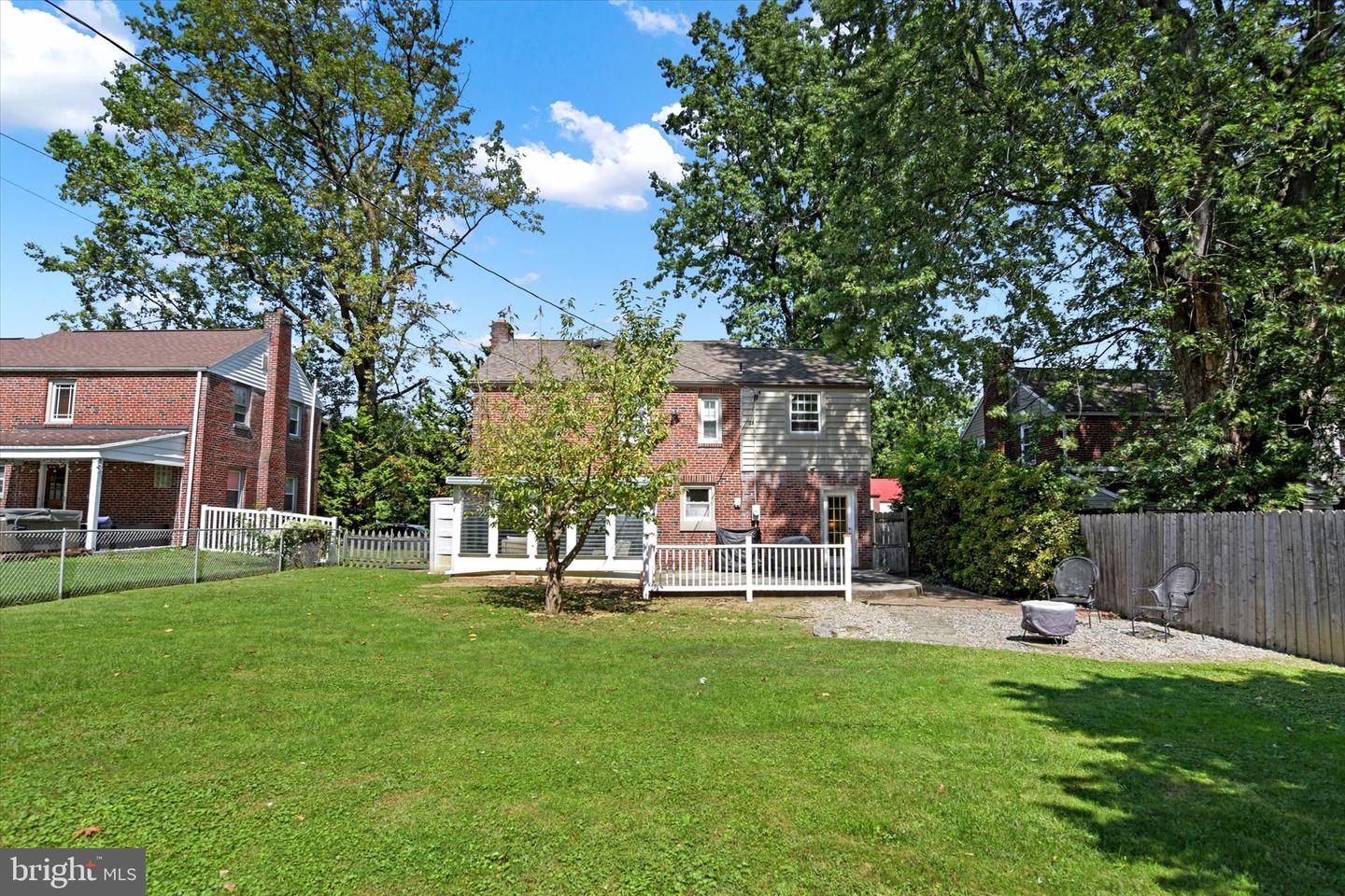 Photo 18 of 21 of 1507 Letchworth Rd house
