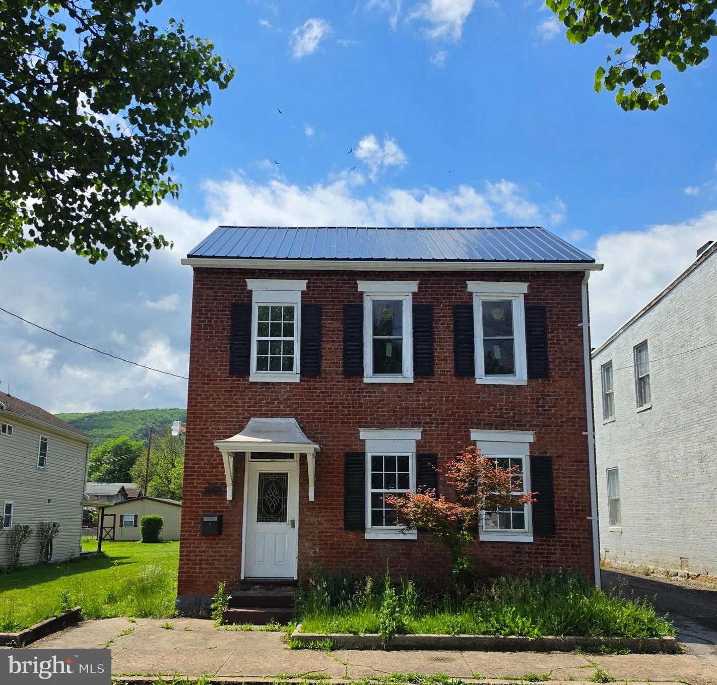 216 Valley Street