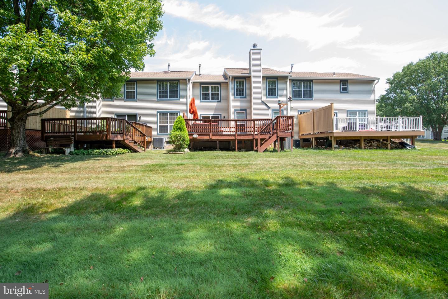 Photo 11 of 71 of 682 Gray Cir townhome