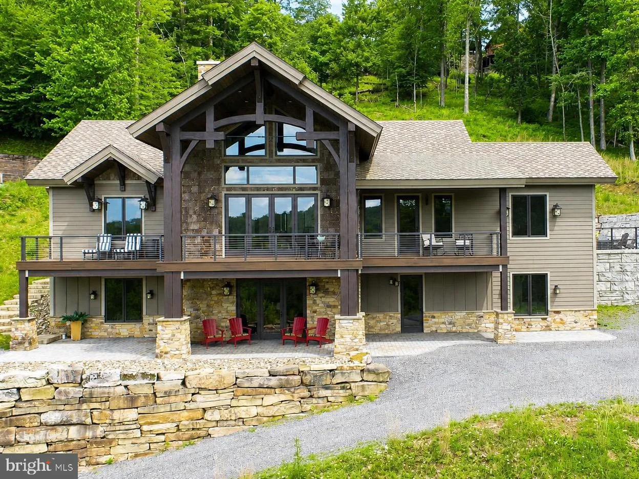 2250 Marsh Hill Road