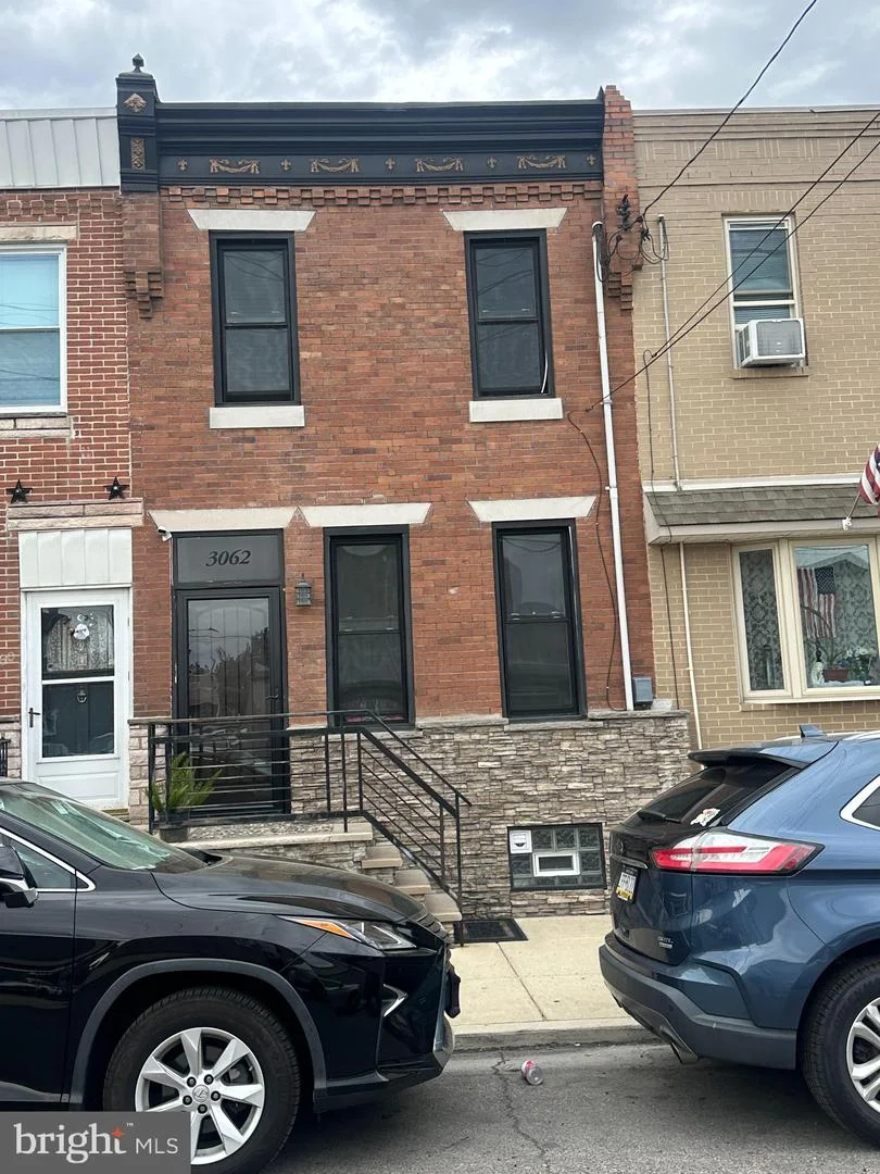 3062 Gaul Street