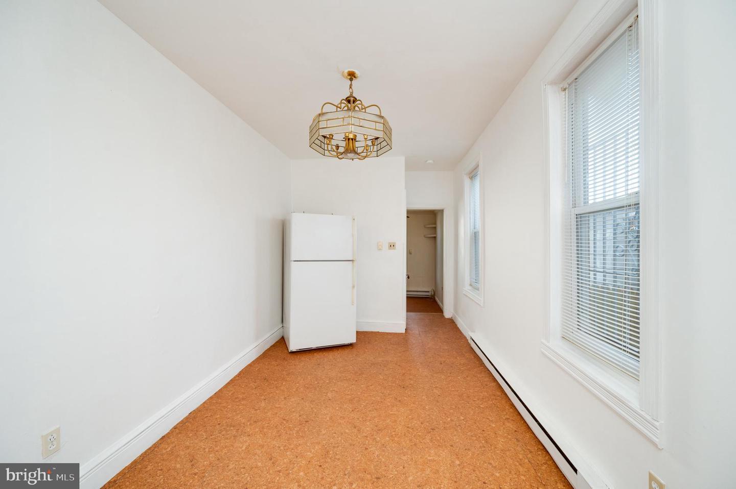 Photo 8 of 29 of 616 N 11th St townhome
