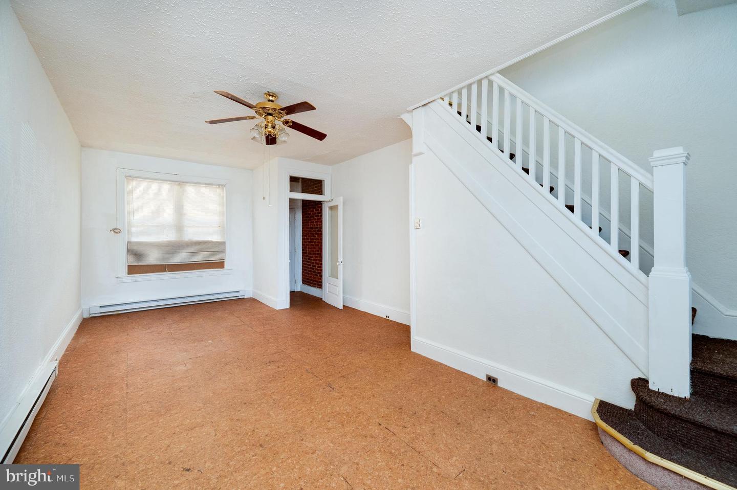 Photo 5 of 29 of 616 N 11th St townhome
