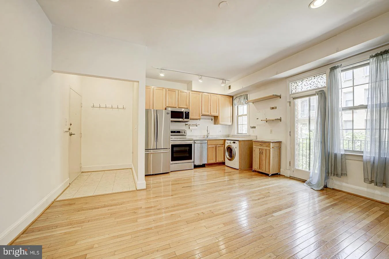 1401 Columbia Road NW Unit 219